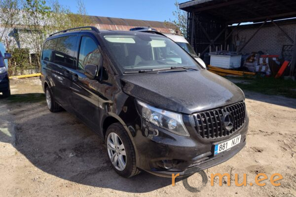 Mercedes-Benz Vito Tourer (2020) - Image 2