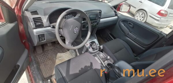 Suzuki Grand Vitara (2005) - Image 6