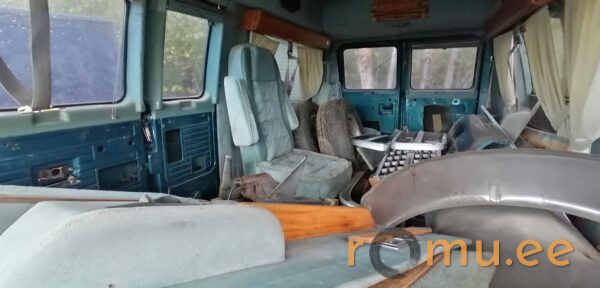Chevrolet Chevy Van G20 Beauville (1994) - Image 9