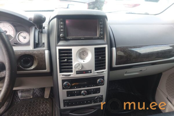Chrysler Grand Voyager (2011) - Image 7