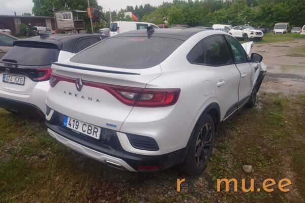 Renault Arkana E-Tech (2022) - Image 3