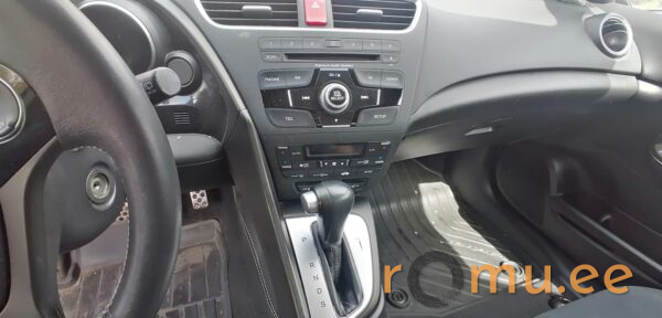 Honda Civic (2014) — изображение 9
