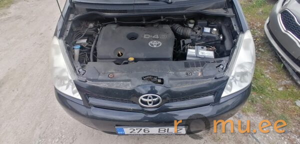 Toyota Corolla Verso (2006) - Image 7