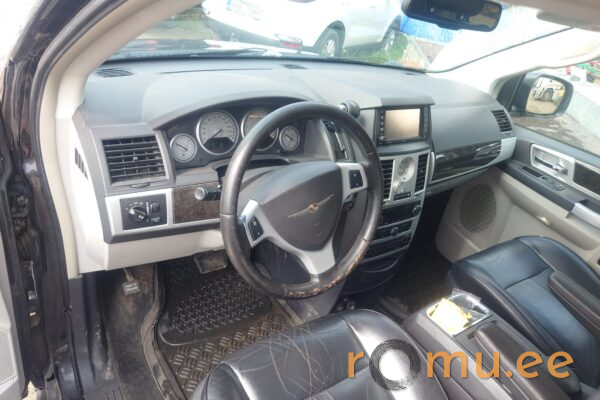 Chrysler Grand Voyager (2011) - Image 6