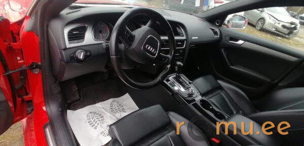 Audi S5 (2010) - Image 8