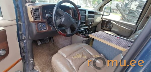 Chevrolet Express (2003) - Image 6