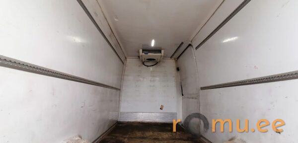 Mercedes-Benz Sprinter 316 NGT (2011) - Image 9