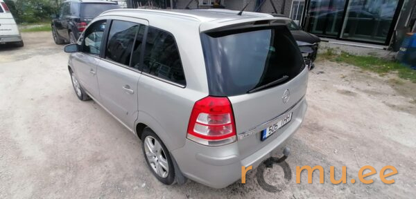 Opel Zafira (2008) - Image 3