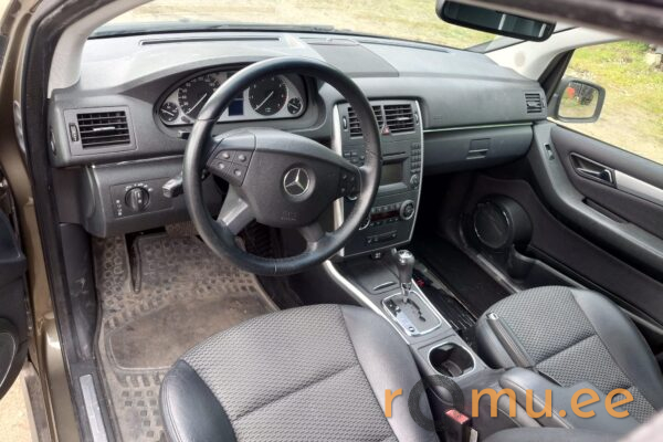 Mercedes-Benz B180 NGT (2009) - Image 7