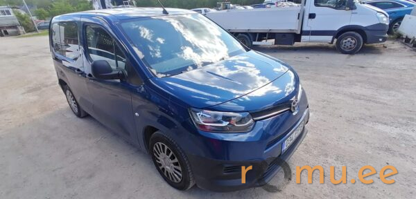 Toyota Proace City Verso (2020) - Image 2