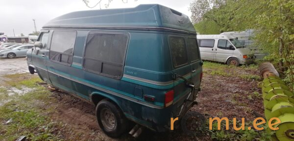 Chevrolet Chevy Van G20 Beauville (1994) - Image 3