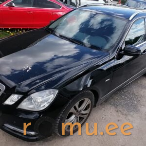 Mercedes-Benz E350 CDi 4Matic (2010)