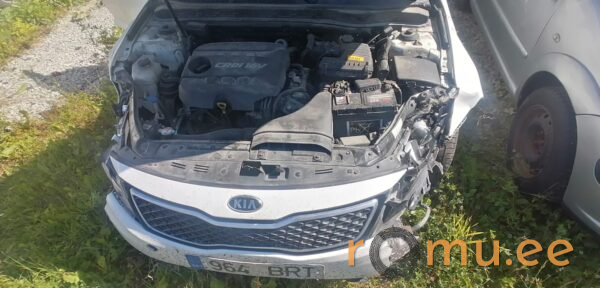 Kia Optima (2012) - Image 6