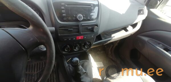 Fiat Doblo (2013) - Image 9