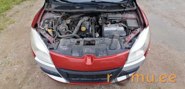 Renault Megane (2010) — изображение 6