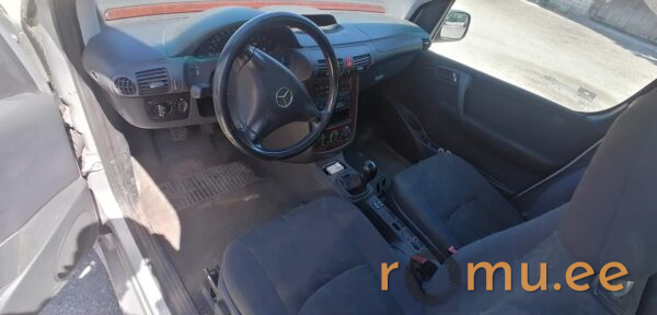 Mercedes-Benz Vaneo 1.6 (2003) — изображение 6