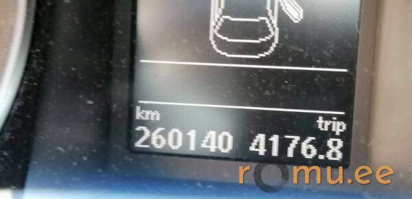 Volkswagen Passat (2012) - Image 10