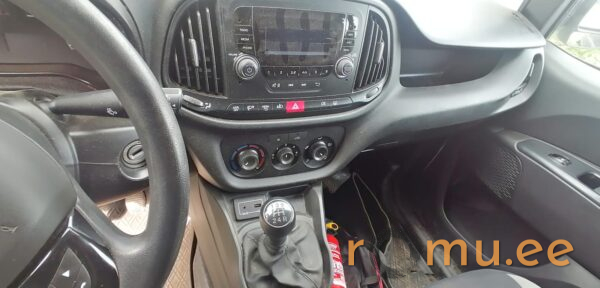 Fiat Doblo (2018) — изображение 8