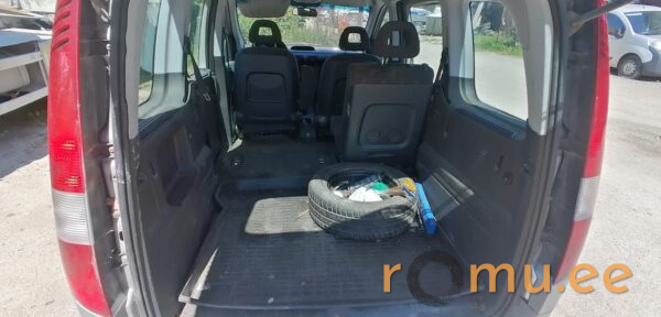 Mercedes-Benz Vaneo 1.6 (2003) — изображение 8