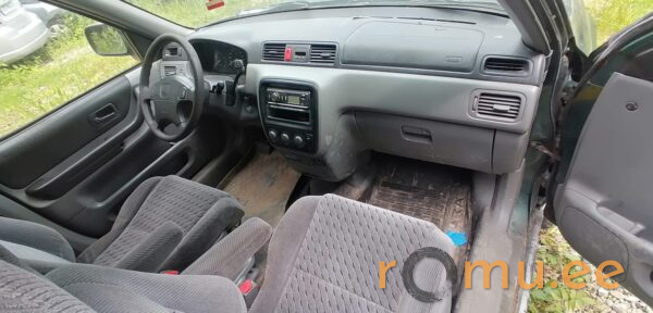 Honda CR-V (1999) - Image 6