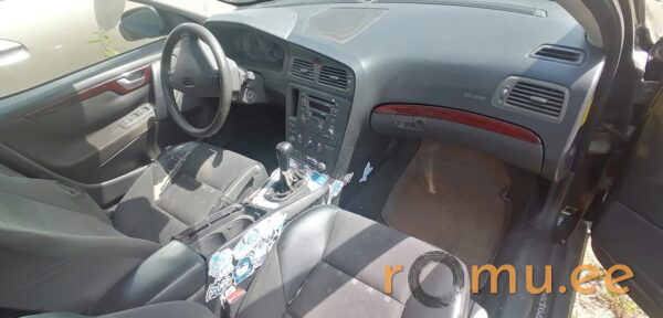 Volvo S60 (2002) - Image 7