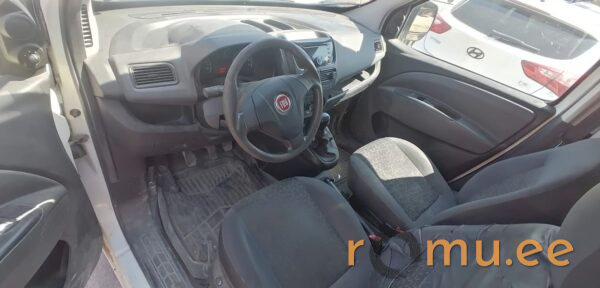 Fiat Doblo (2013) - Image 8