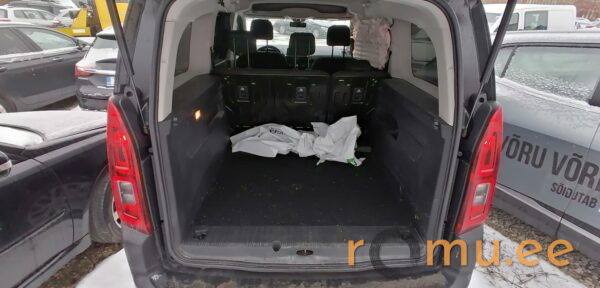 Citroen Berlingo (2020) — изображение 11