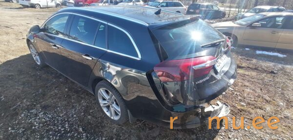 Opel Insignia Sports Tourer SW (2016) — изображение 3