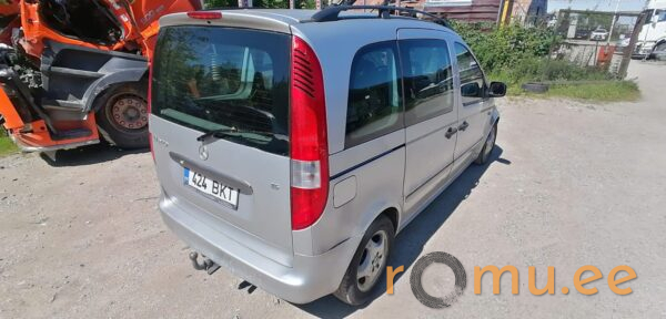 Mercedes-Benz Vaneo 1.6 (2003) — изображение 3