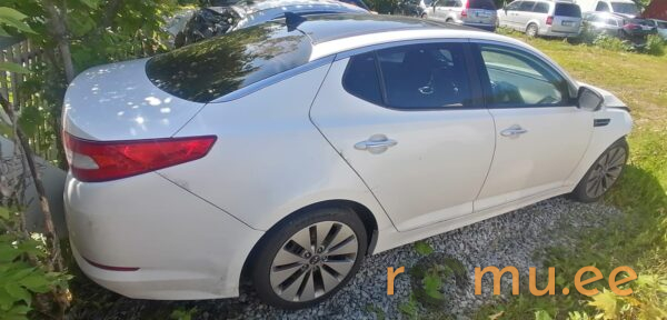 Kia Optima (2012) - Image 3