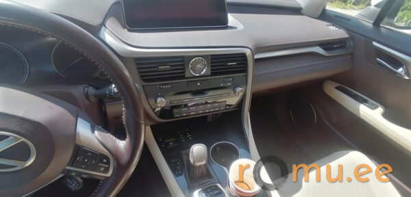 Lexus RX450h (2018) - Image 10