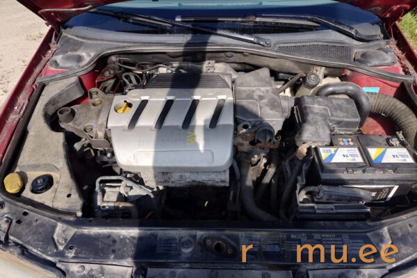 Renault Laguna (2002) — изображение 5