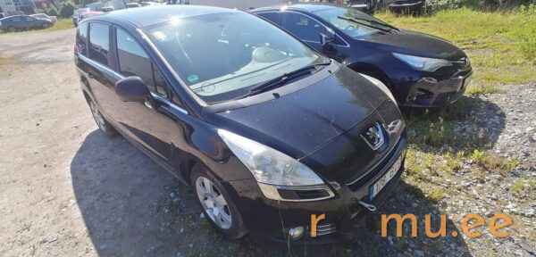 Peugeot 5008 (2012) - Image 2