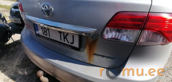 Toyota Avensis (2013) — изображение 5