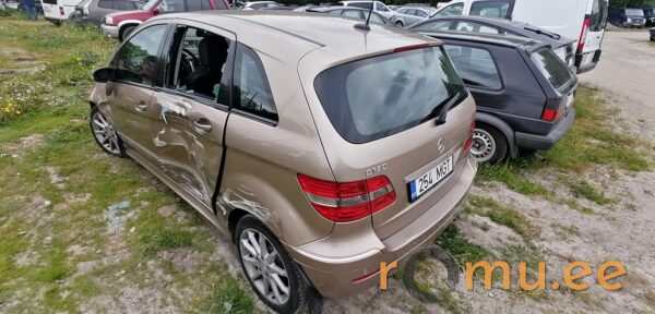 Mercedes-Benz B170 (2007) - Image 3