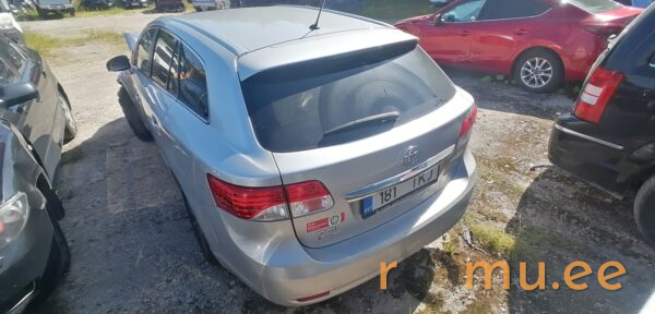 Toyota Avensis (2013) — изображение 3