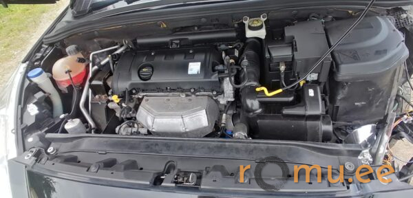 Peugeot 308 (2010) - Image 6