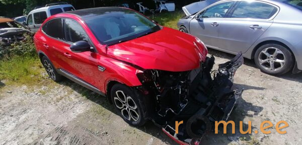 Renault Arkana E-Tech (2021) — изображение 2
