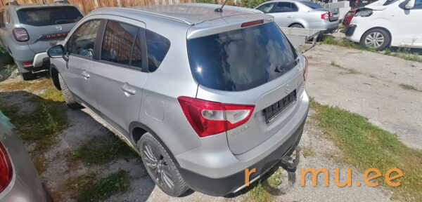 Suzuki SX4 (2015) - Image 4