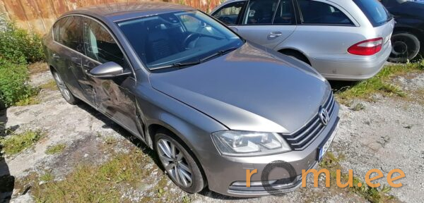 Volkswagen Passat (2012) - Image 2