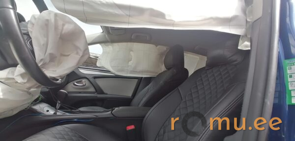Toyota Avensis (2016) - Image 8