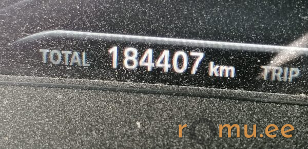 BMW 520d (2017) — изображение 11