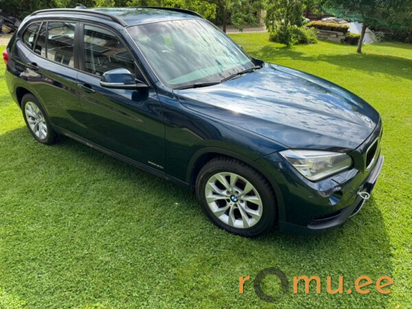 BMW X1 XDrive 20i (2013) - Image 2
