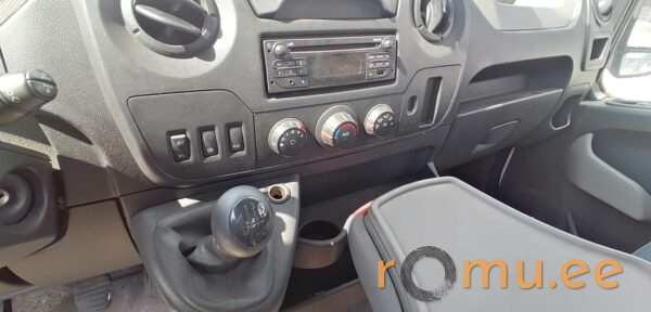 Renault Master (2017) - Image 7