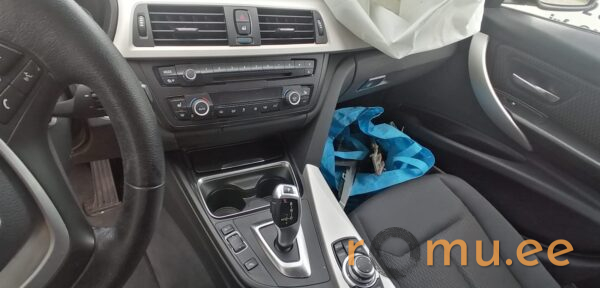 BMW 316d (2014) - Image 9
