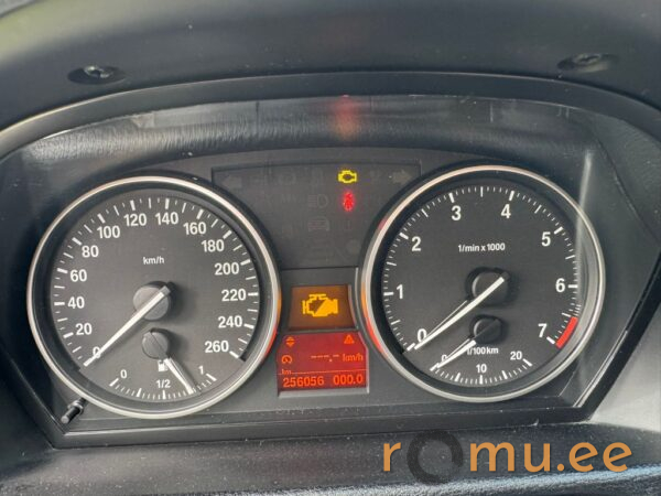 BMW X1 XDrive 20i (2013) - Image 15