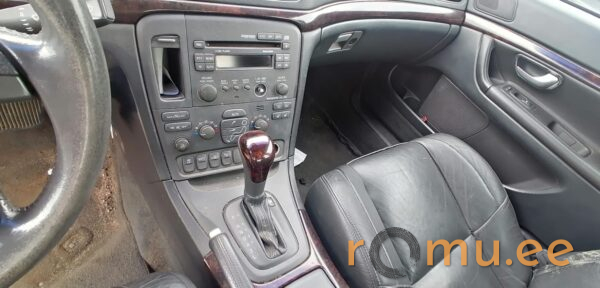 Volvo S80 (2002) - Image 8