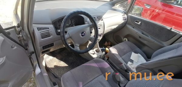 Mazda Premacy (2001) - Image 7