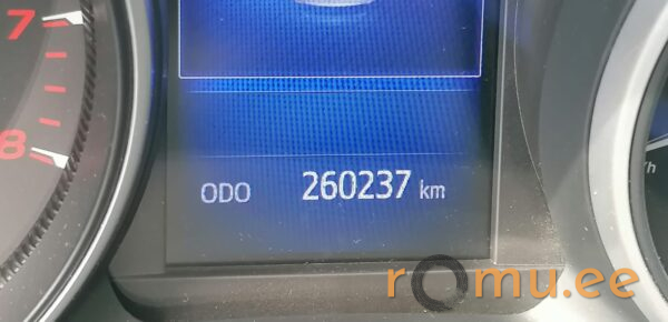 Toyota Avensis (2016) - Image 9