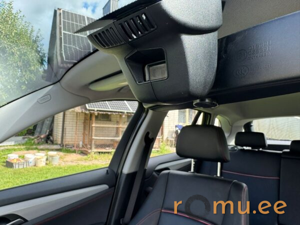 BMW X1 XDrive 20i (2013) - Image 14